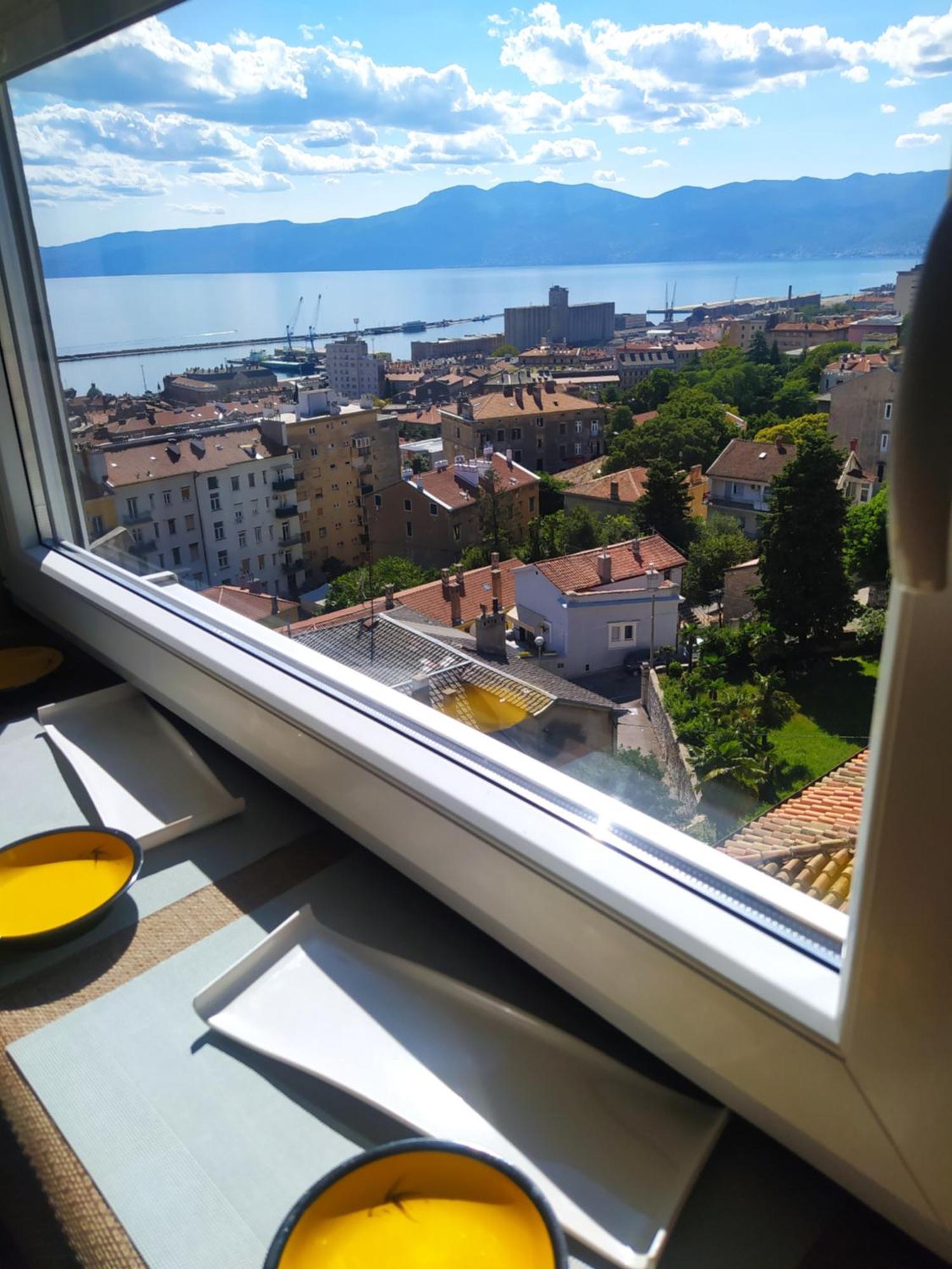 Liburana Apartment Rijeka Eksteriør billede