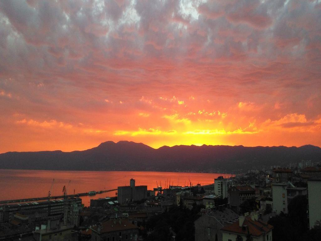 Liburana Apartment Rijeka Eksteriør billede