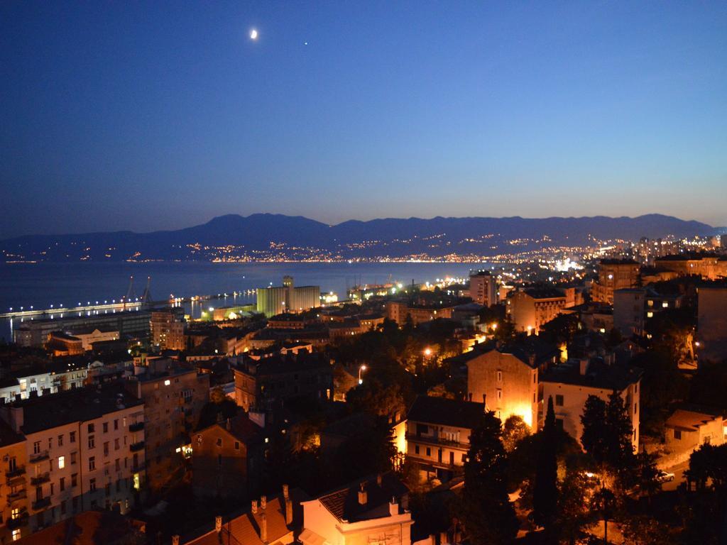 Liburana Apartment Rijeka Eksteriør billede