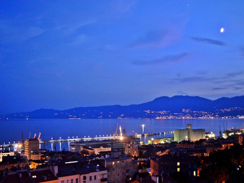 Liburana Apartment Rijeka Eksteriør billede